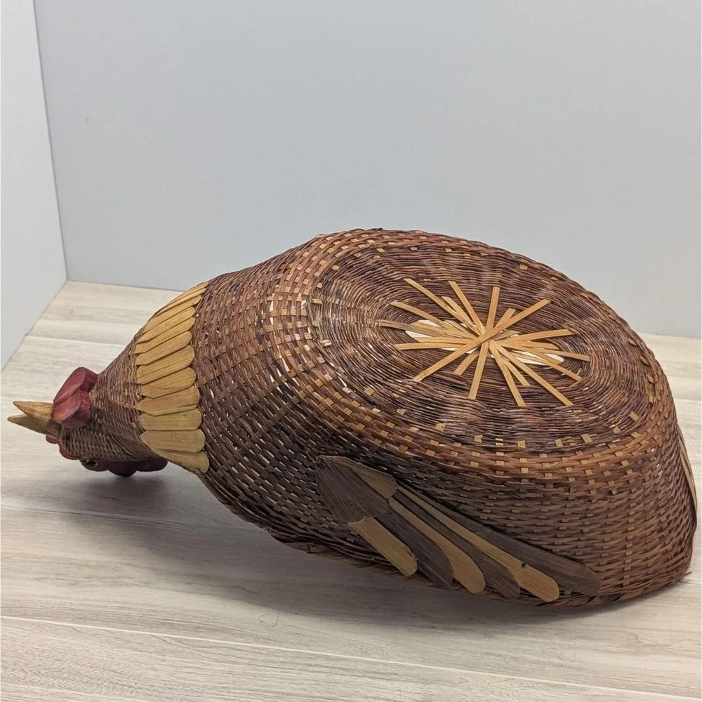 Vintage Rooster Chicken Wicker Basket Hand Woven Centerpiece 15